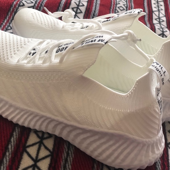 Shoes - Picture 4 of 7